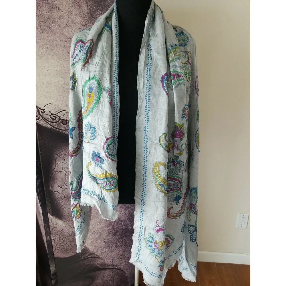 V FRAAS‎ The Scarf Company Gray Multicolor Paisley Modal Rectangle Scarf 35 x 68